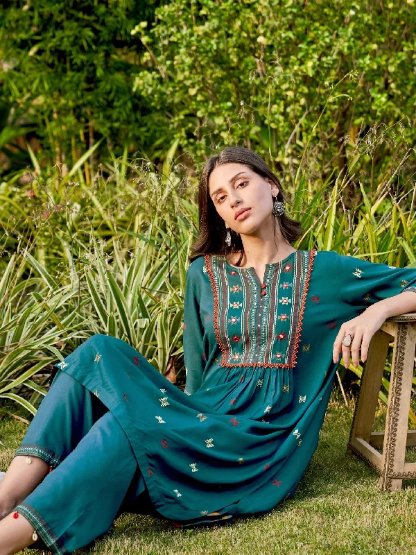 Chic T-shirt Sets Women Rayon Peacock Blue Kurta With Comfort Pant