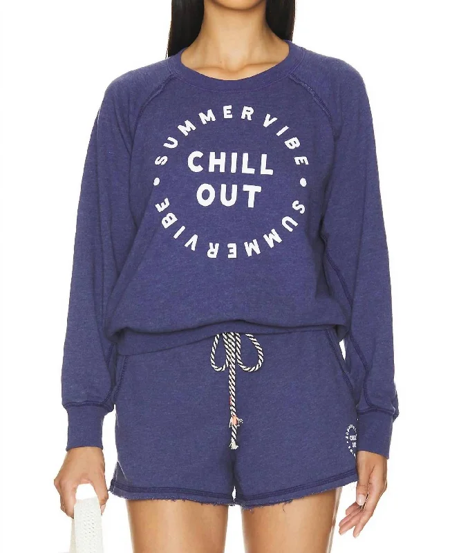 Sweaters for all occasions Raglan Sweatshirt In Deep Sea Navy