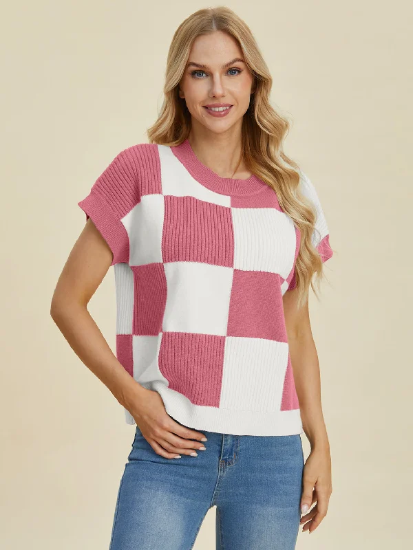 Cozy fall sweater outfits Full Size Checkered Round Neck Short Sleeve Sweater