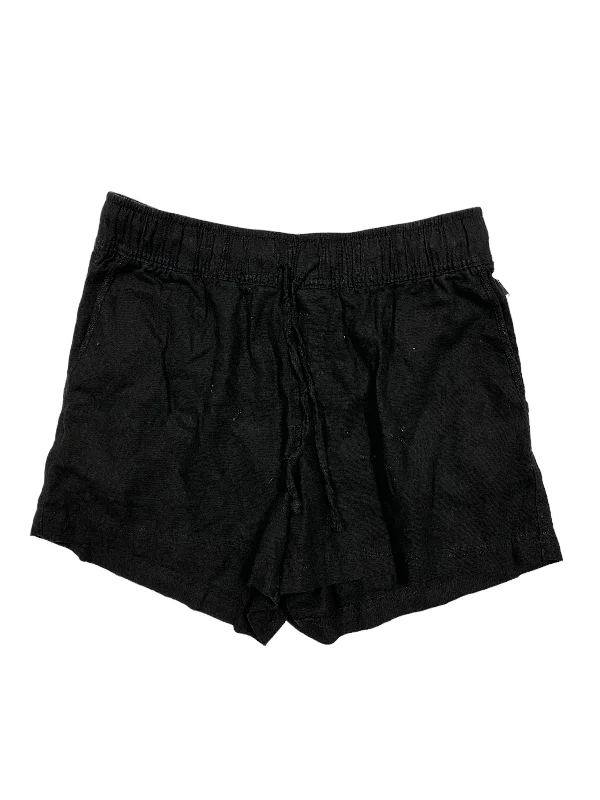 chic shorts for everyday wear Black Shorts Gap, Size S