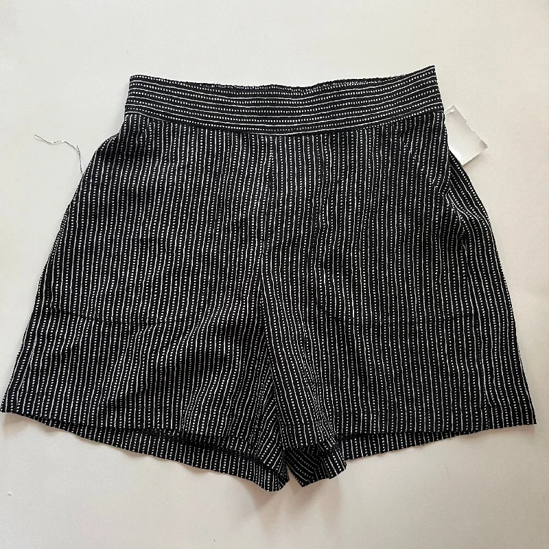 comfy bermuda shorts for women Black Shorts Max Studio, Size S