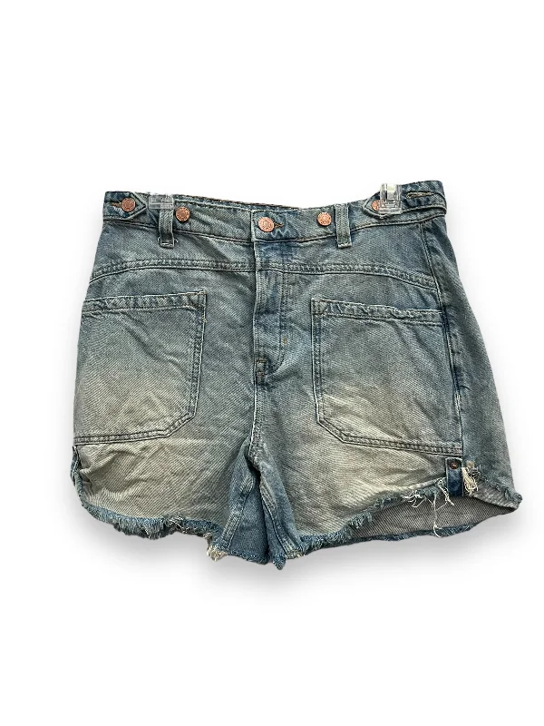 flattering women’s summer shorts Blue Denim Shorts We The Free, Size 4