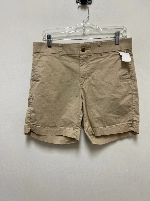 athletic style women’s shorts Cream Shorts Old Navy, Size 8