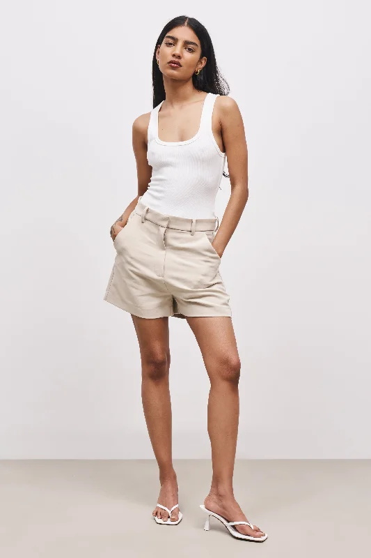 fashionable plus-size shorts women Tailored Bermuda Shorts - Sand