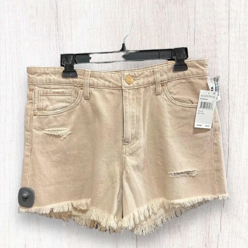 beach-friendly women’s shorts Tan Shorts Kut, Size 8