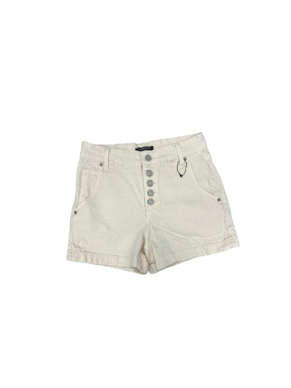 summer-friendly women’s shorts White Shorts Banana Republic, Size 0